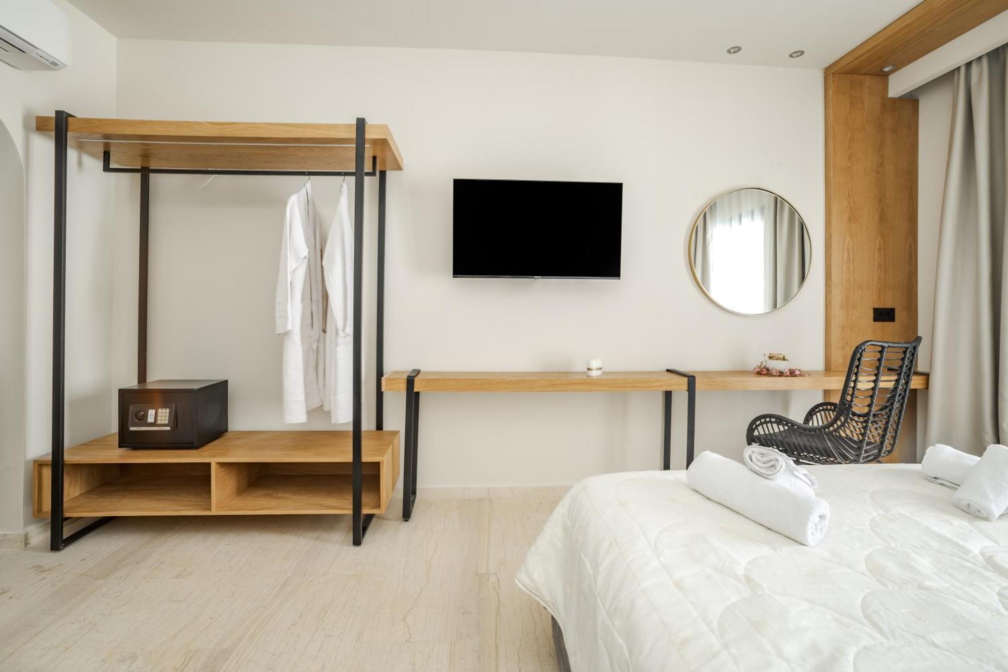 Nikon Boutique Hotel Kalamákion Dış mekan fotoğraf